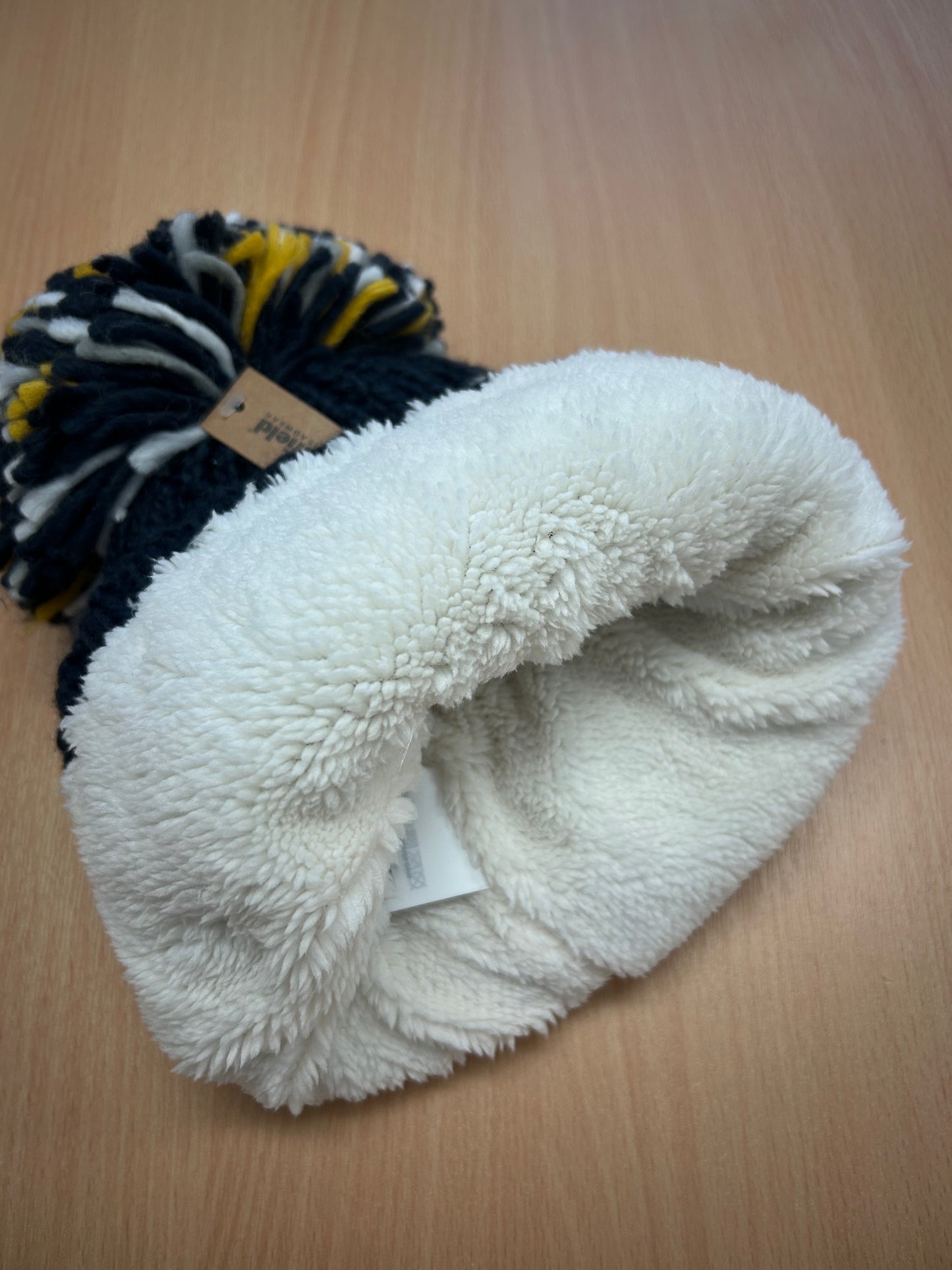 Adult Stripped chunky knit Pom Pom hat