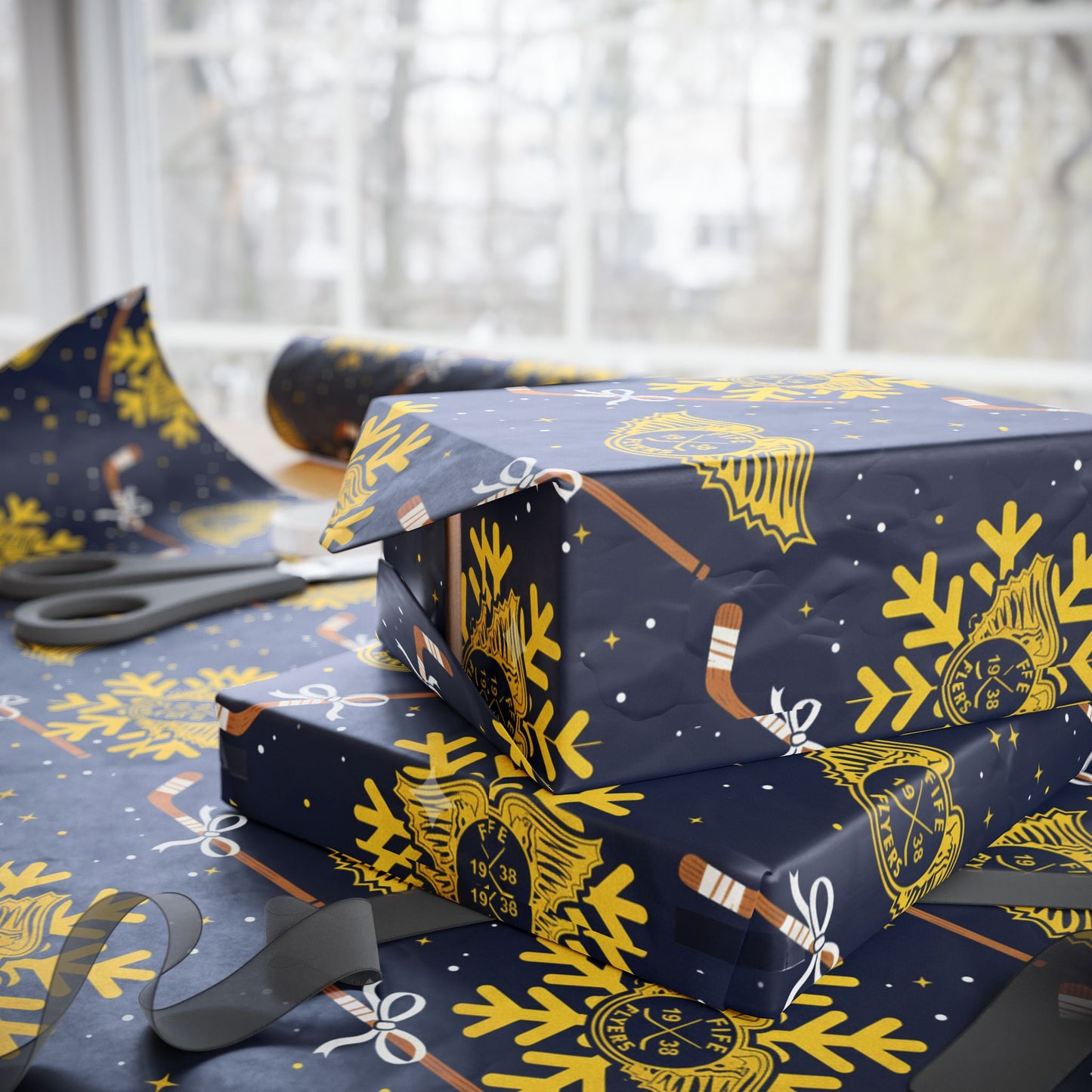 🎁 Flyers Royal Celebration Gift Wrap